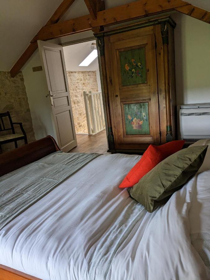 3 Self-Contained Gites With Pool And Games Room Saint-Georges-de-Noisné Exteriér fotografie