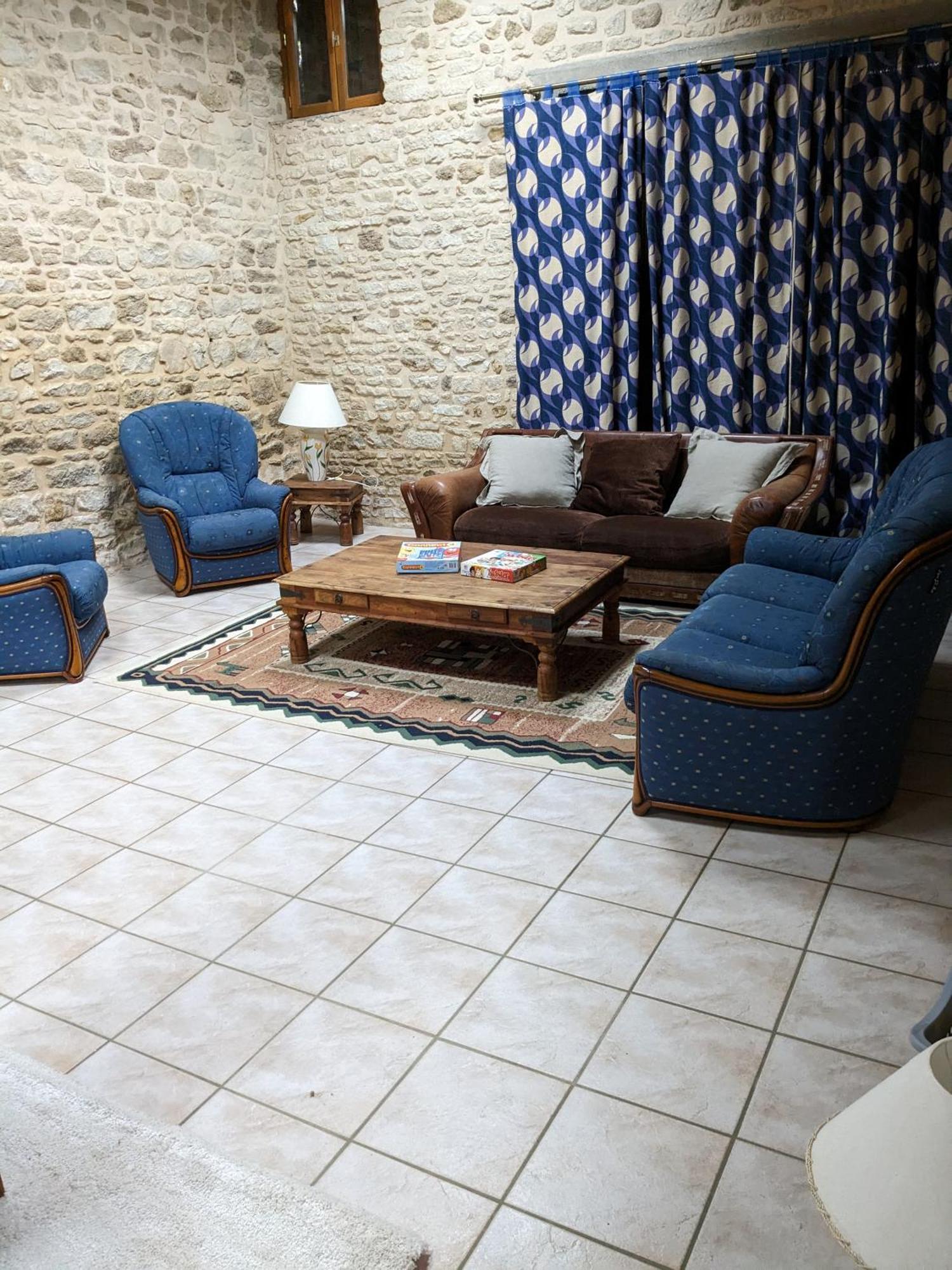 3 Self-Contained Gites With Pool And Games Room Saint-Georges-de-Noisné Exteriér fotografie