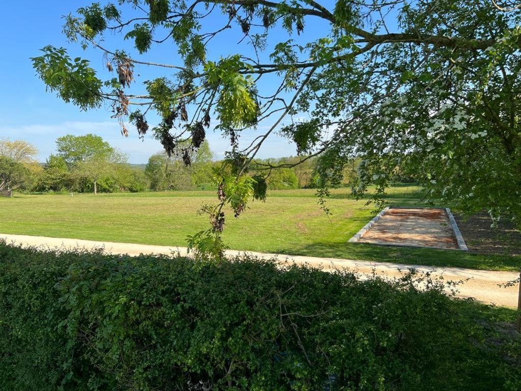 3 Self-Contained Gites With Pool And Games Room Saint-Georges-de-Noisné Exteriér fotografie